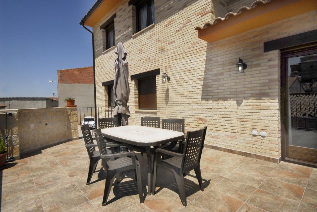 Apartamentos De Turismo Rural Las Eras Castelserás Exterior photo